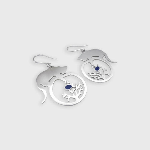 Boucles d'oreilles chat/corail et poissons bleus | EMPREINTES Paris - EMPREINTES Paris