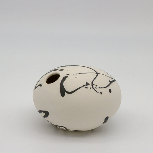 Galet soliflore lignes noires | EMPREINTES Paris - EMPREINTES Paris