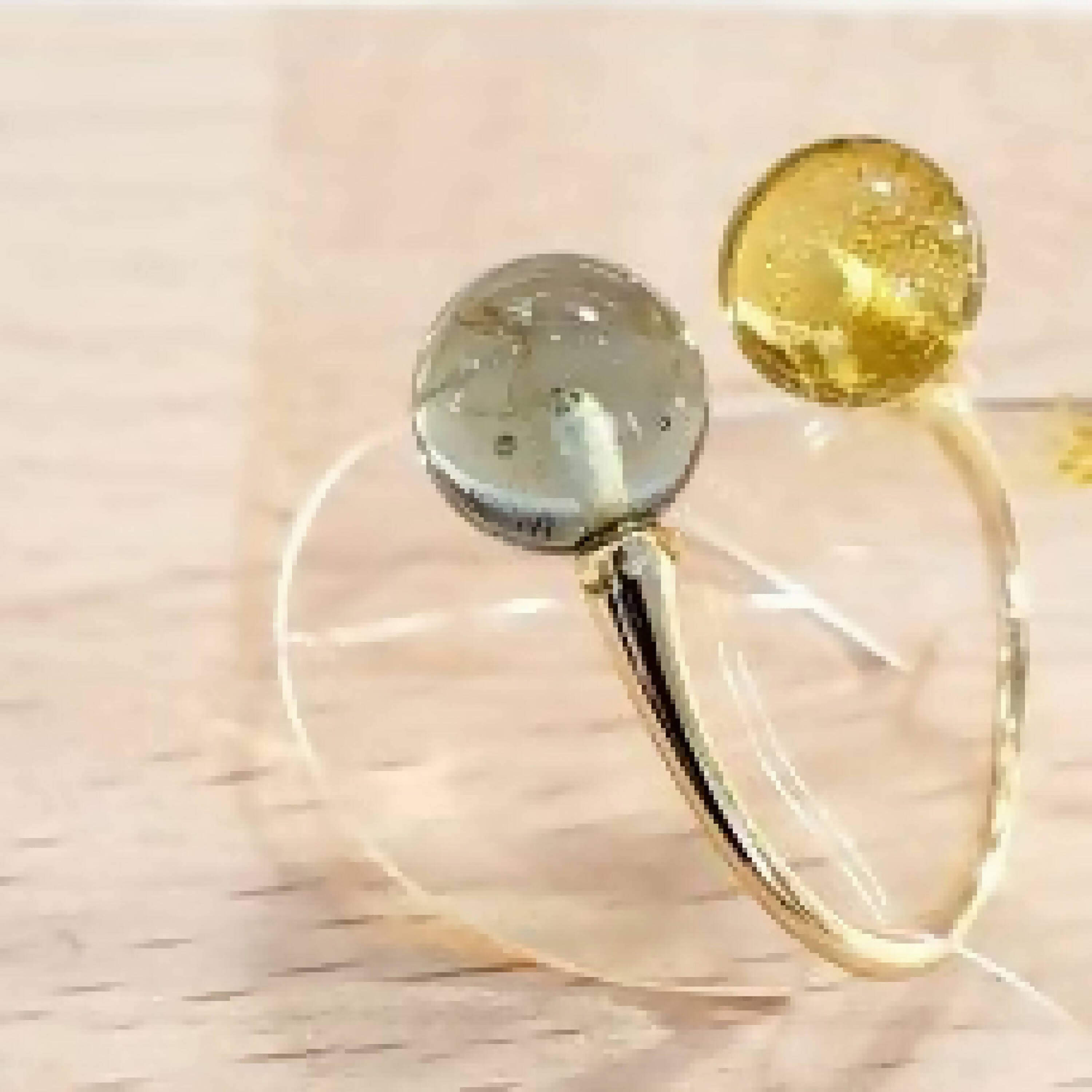 Bague perles de verres dorée et transparente | EMPREINTES Paris | EMPREINTES Paris