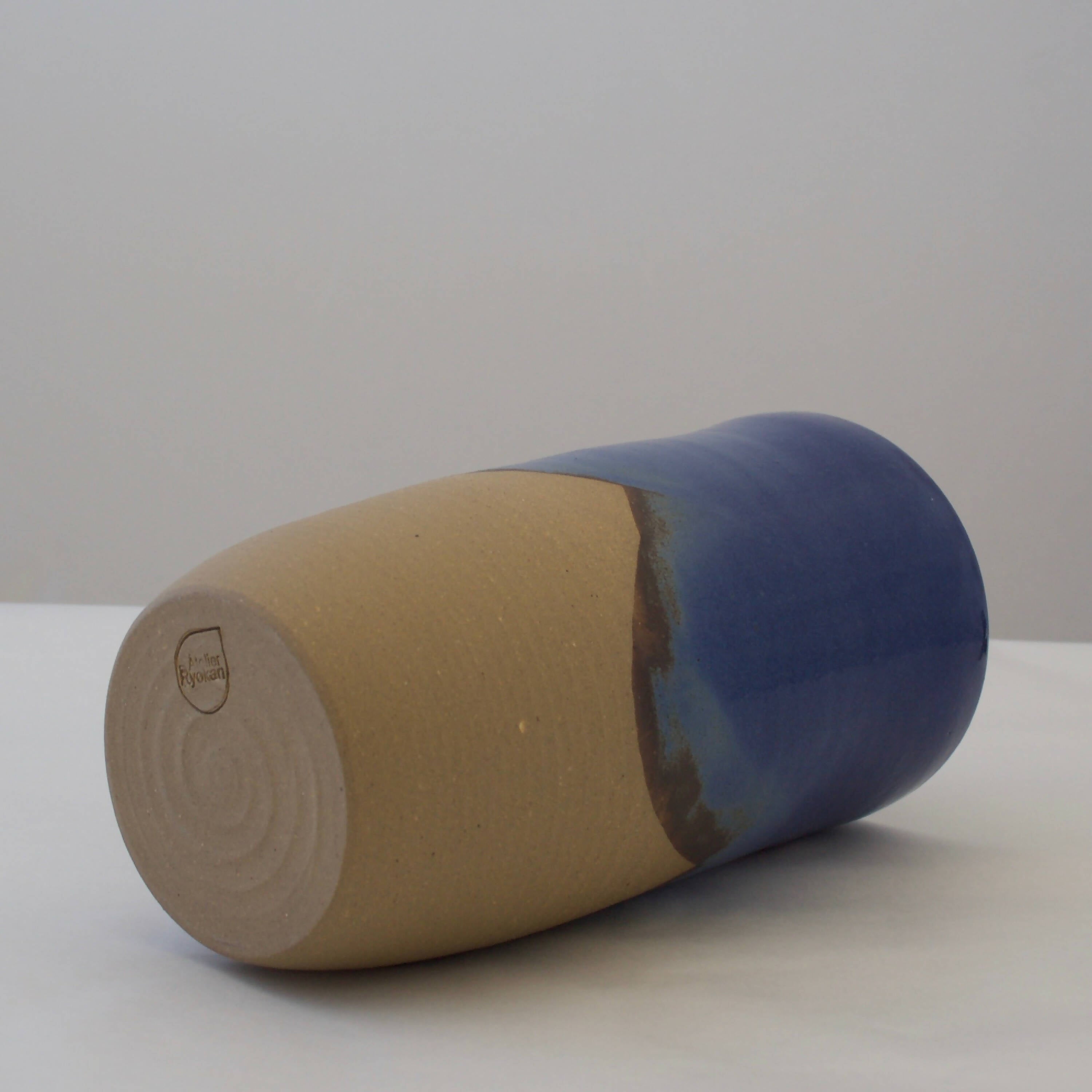 Vase Cylindre Lapis-Lazuli en grès brun | EMPREINTES Paris