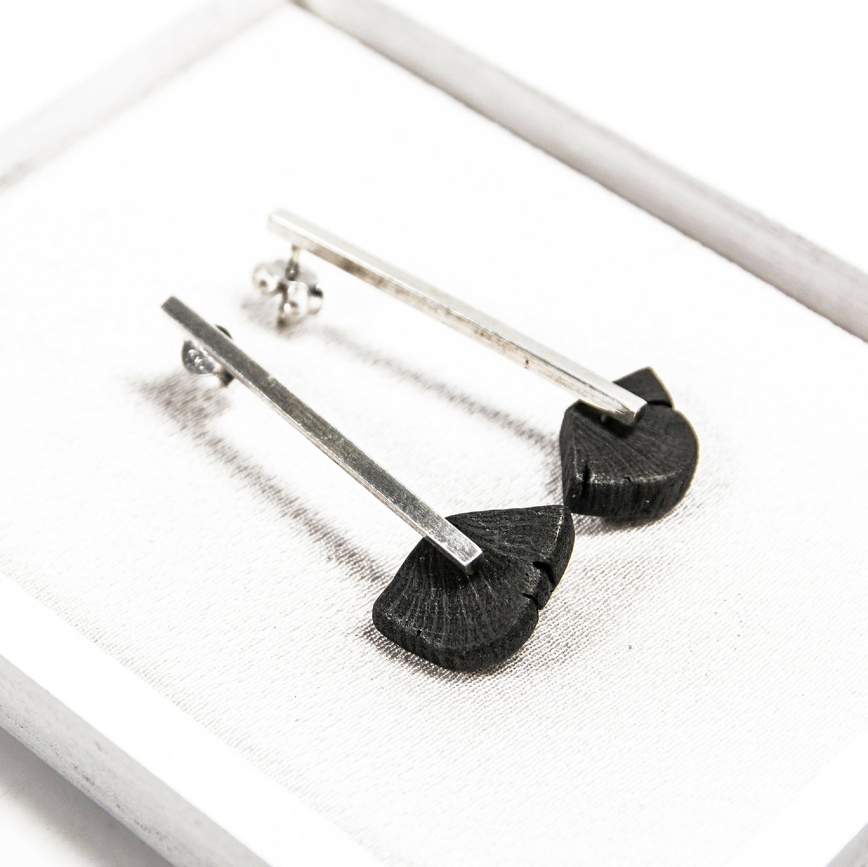 Boucles d’oreilles KOMA-FULI-GINKO | EMPREINTES Paris