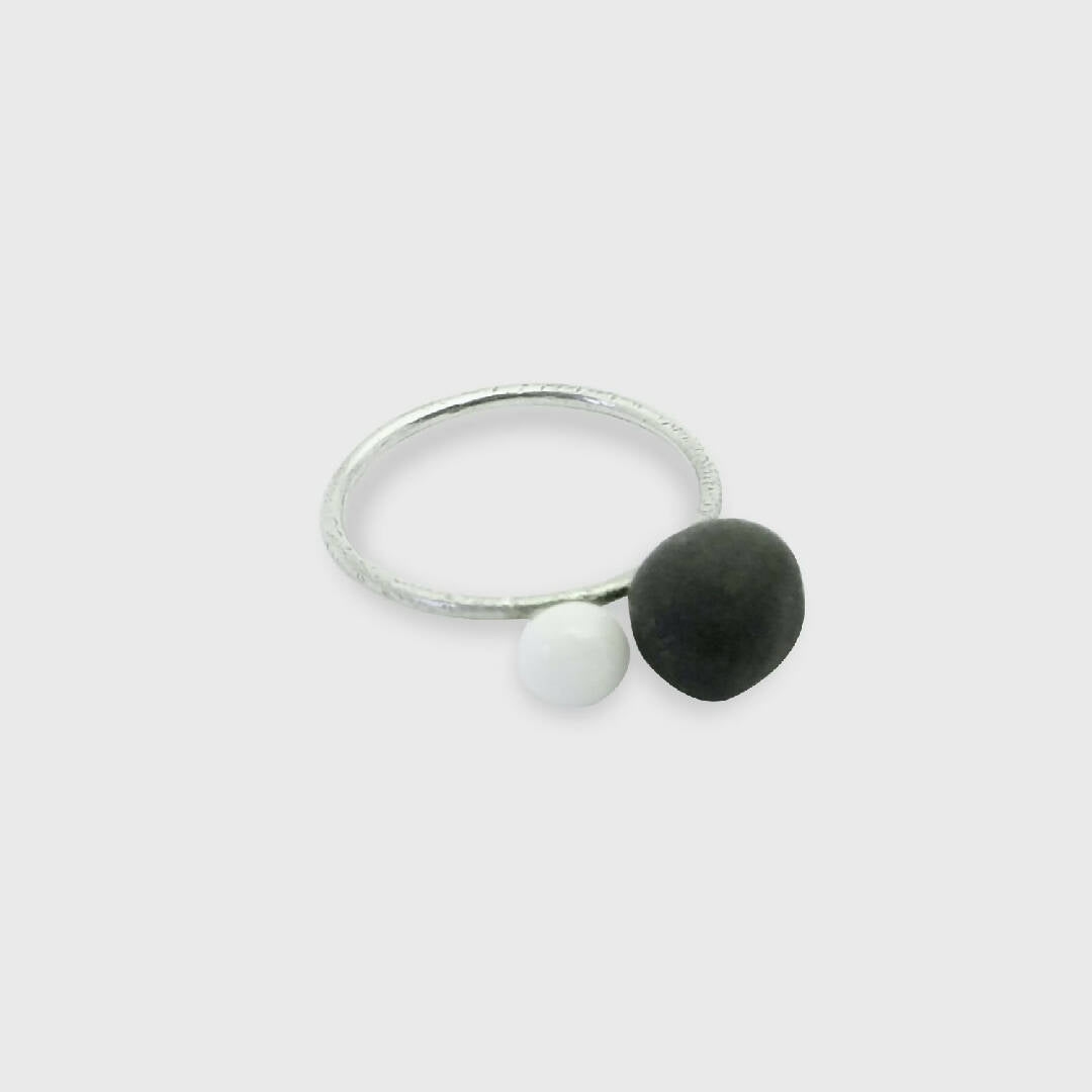 Bague porcelaine duo noir blanc | EMPREINTES Paris