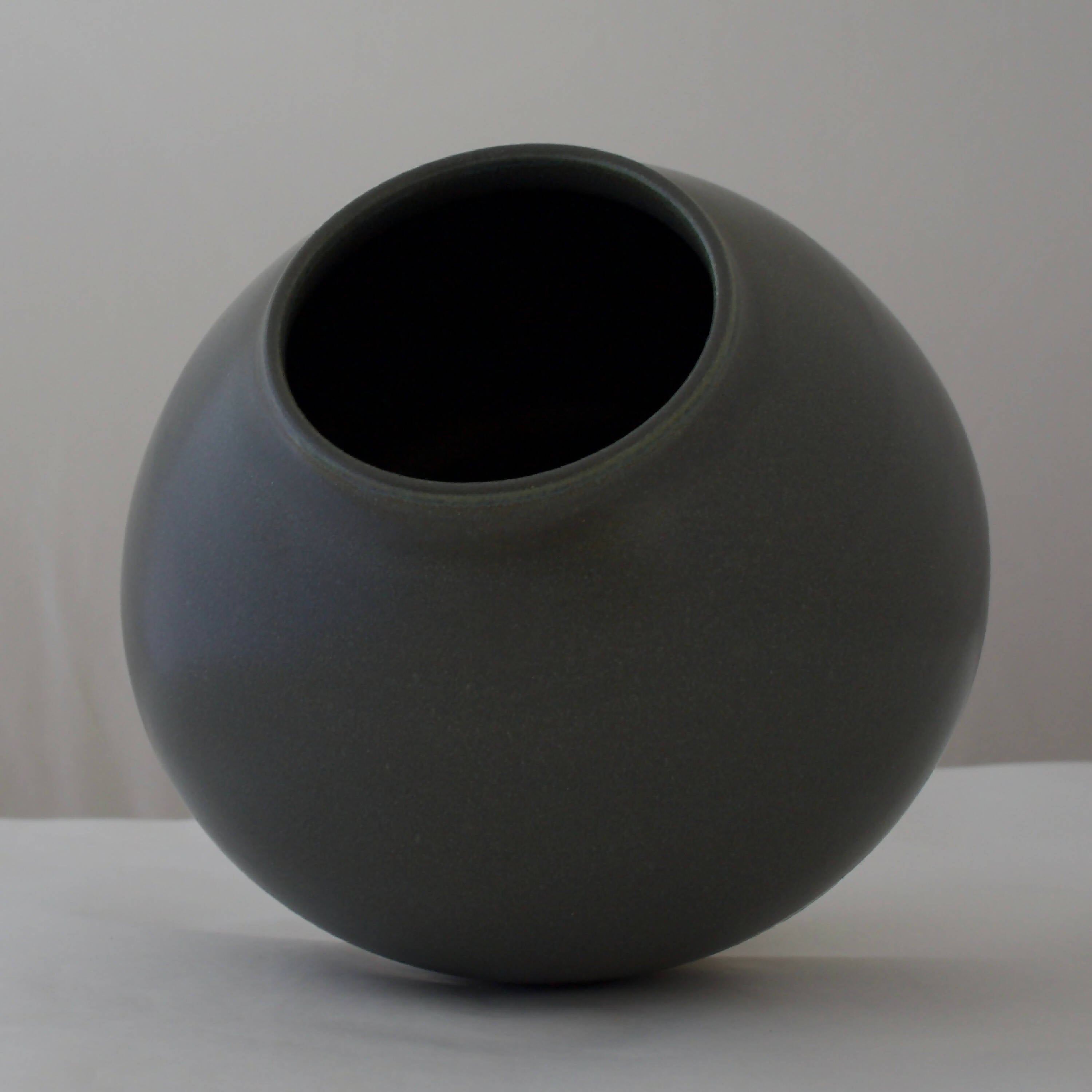 Vase Boule Bronze | EMPREINTES Paris