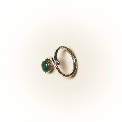 Bague PERCE NEIGE en argent avec une malachite. | EMPREINTES Paris - EMPREINTES Paris