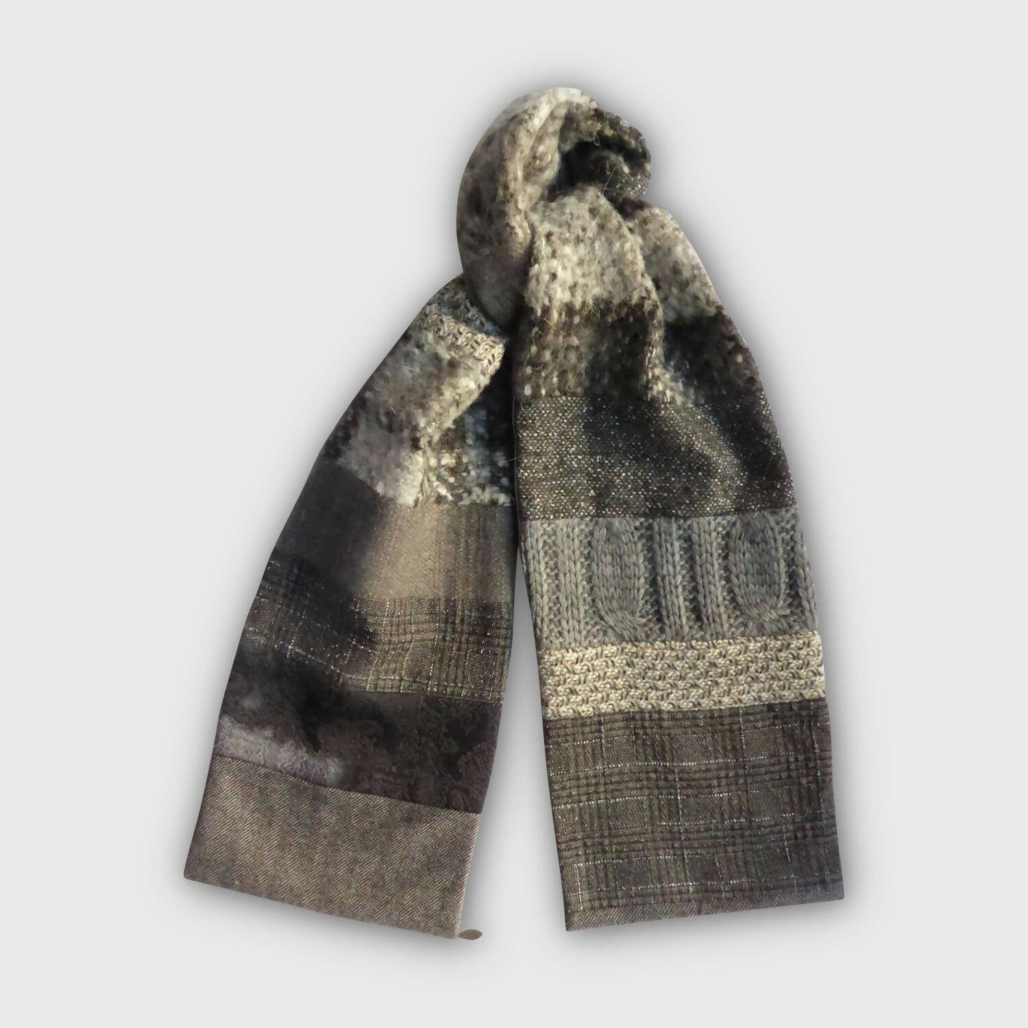 Écharpe hivernale homme gris | EMPREINTES Paris