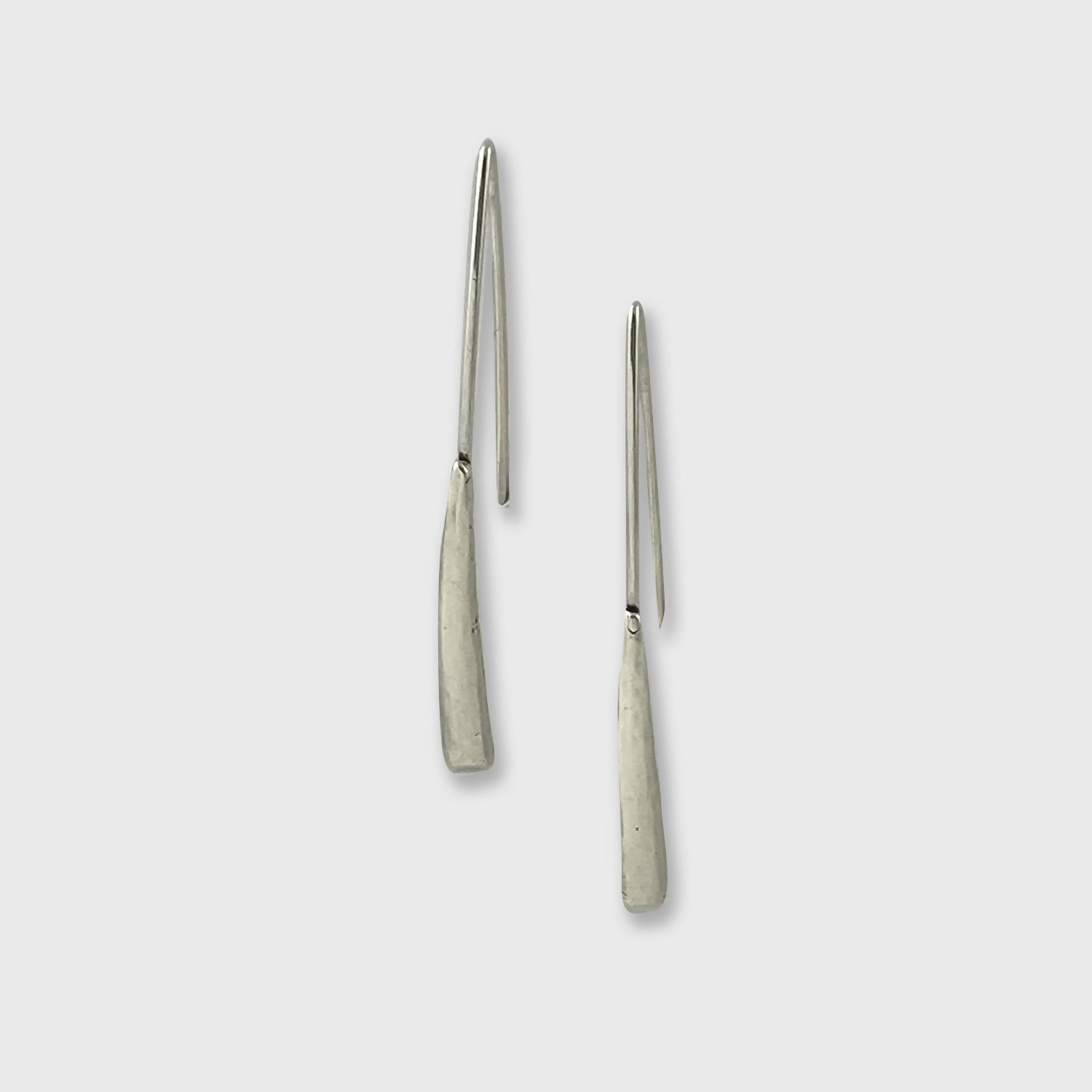 Boucles d’oreilles en étain argenté 1 | EMPREINTES Paris