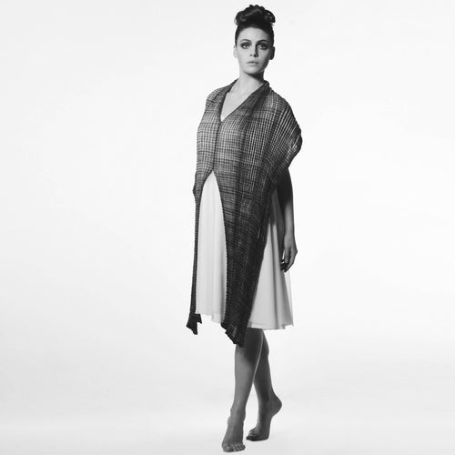 Echarpe longue plissée CHAPERON 001 | EMPREINTES Paris - EMPREINTES Paris