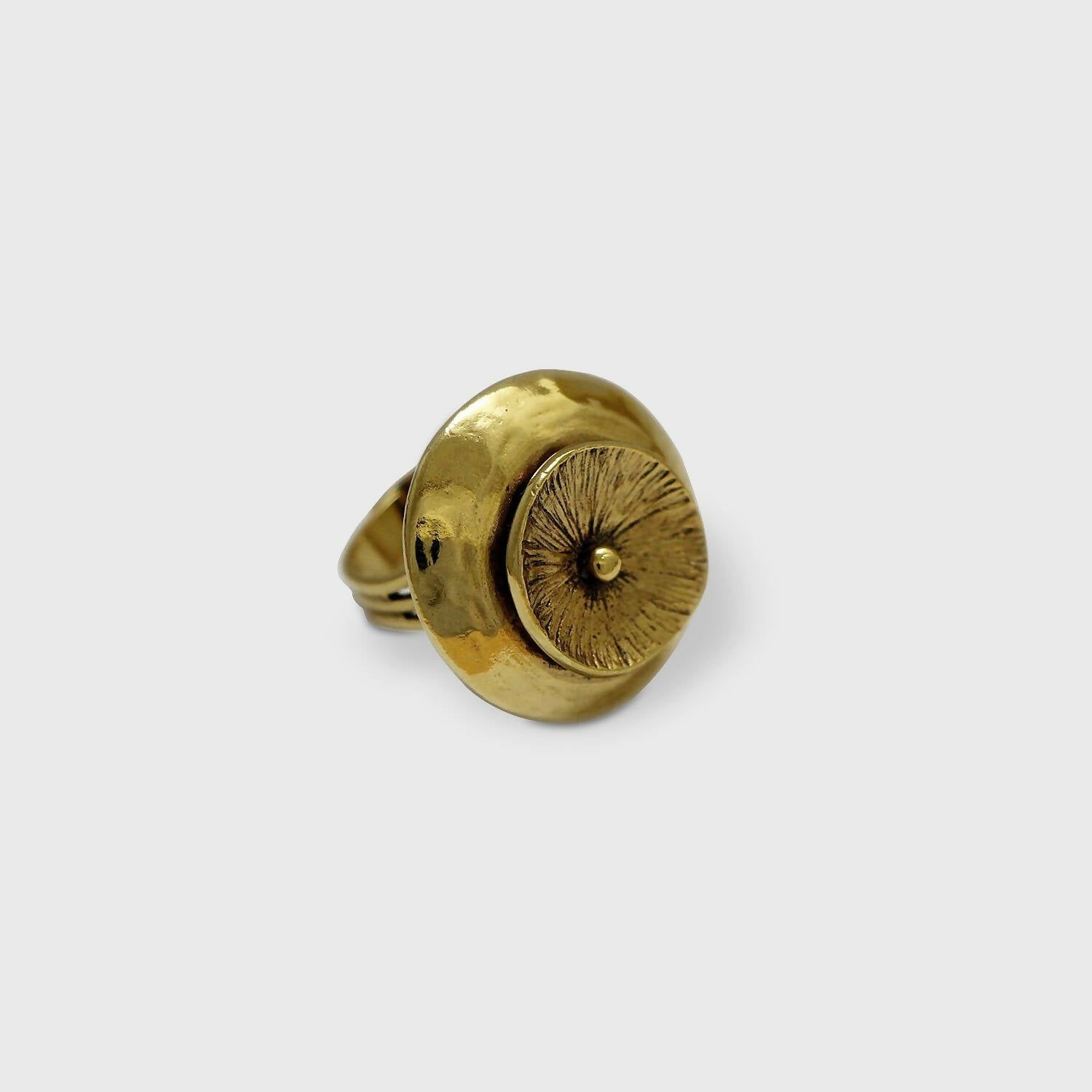 Bague réglable en étain dorée 12 | EMPREINTES Paris