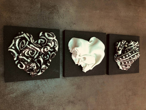 Bas relief tableau collection cœur porcelaine gouttes d'émail | EMPREINTES Paris - EMPREINTES Paris
