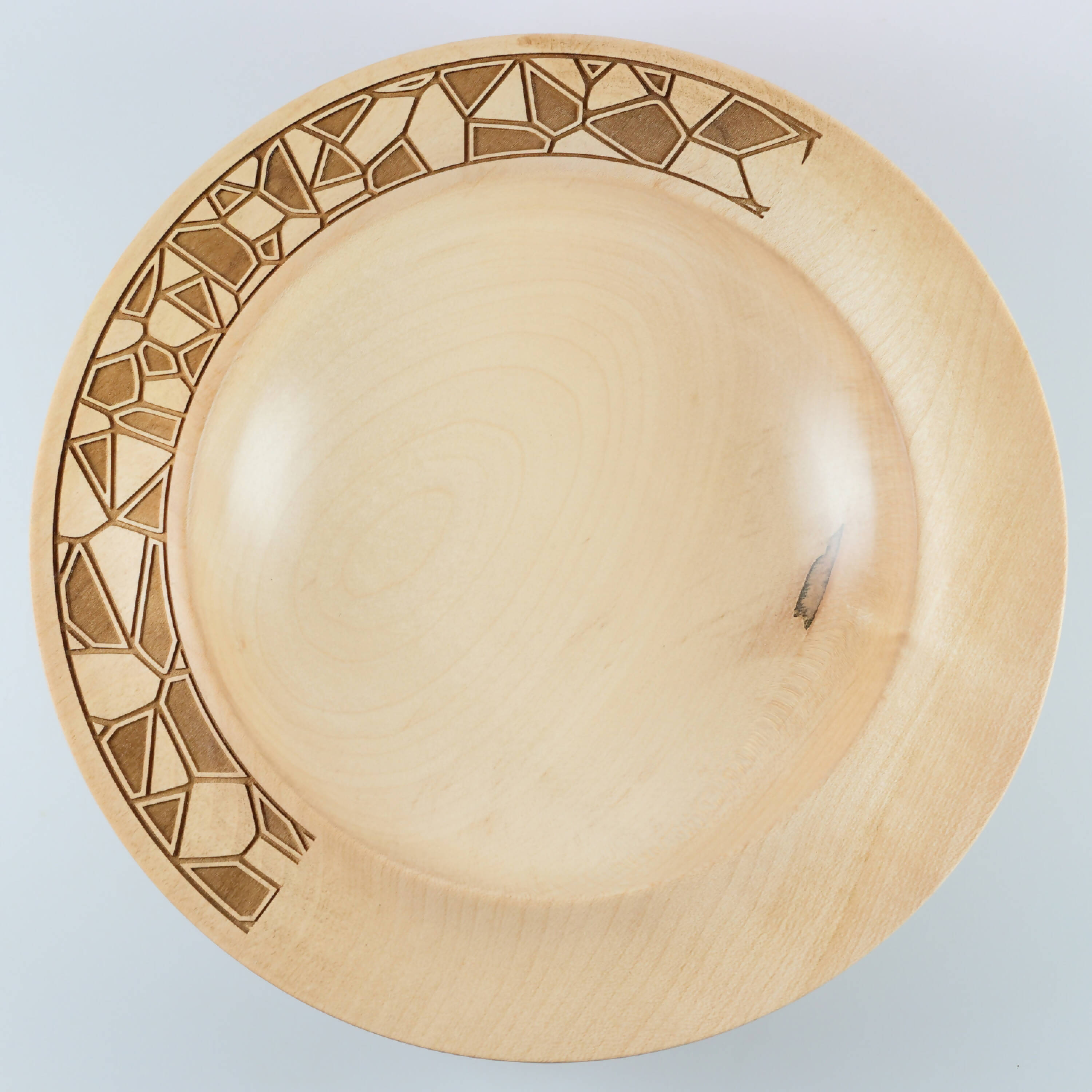 Petit plat en bois d