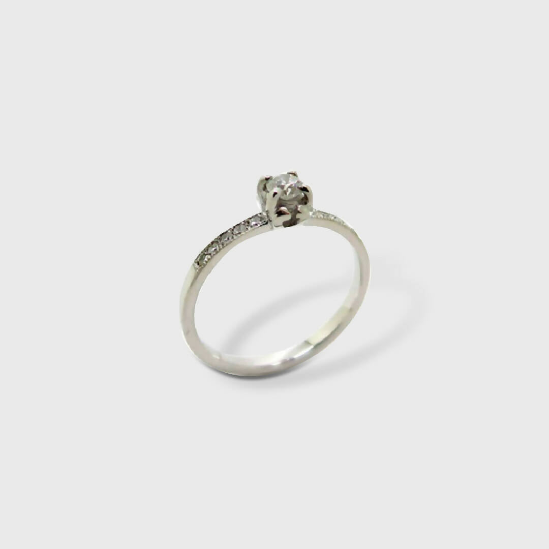 Solitaire fin en or blanc avec diamant | EMPREINTES Paris