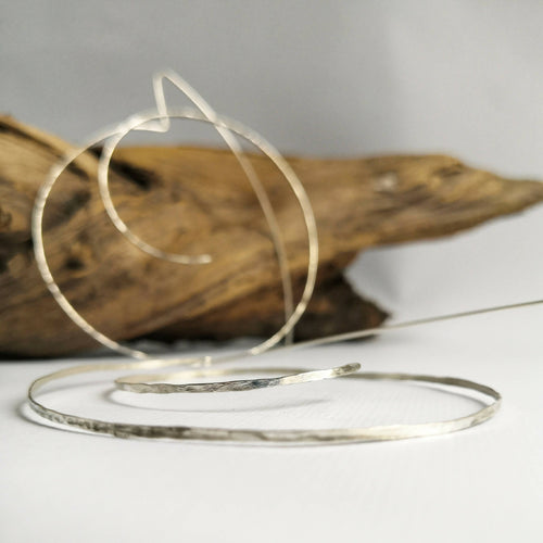 Créoles sur le fil Argent | EMPREINTES Paris - EMPREINTES Paris