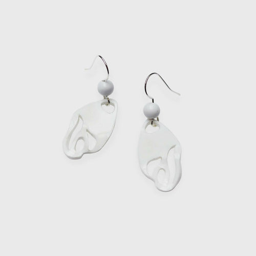 Boucles d'oreilles pendantes Ecume S - Blanc | EMPREINTES Paris - EMPREINTES Paris