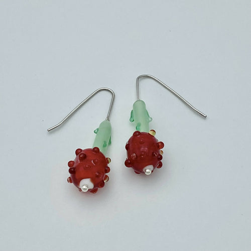 Boucles d'oreilles fruits rouges et tiges vertes | EMPREINTES Paris - EMPREINTES Paris