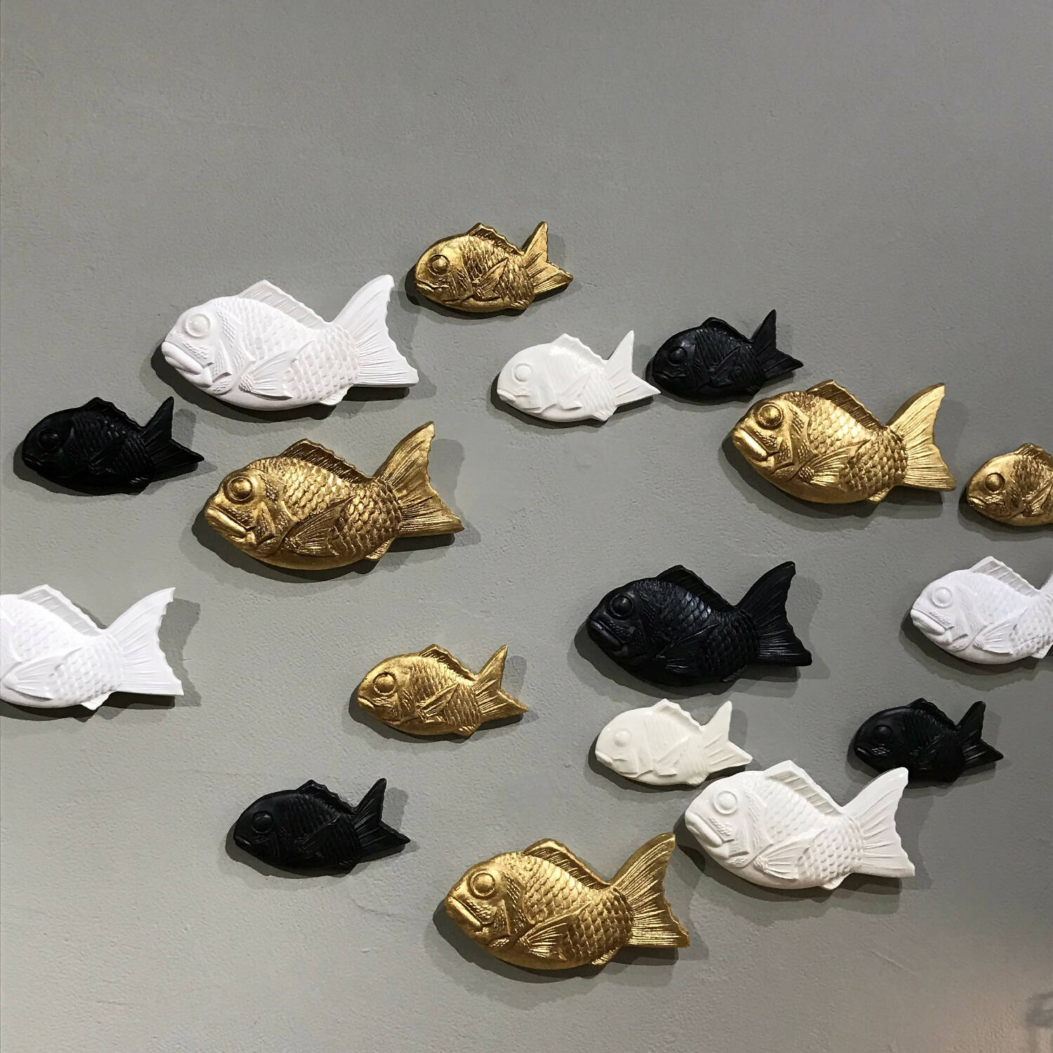 Grand Poisson Blanc mural Japonais | EMPREINTES Paris