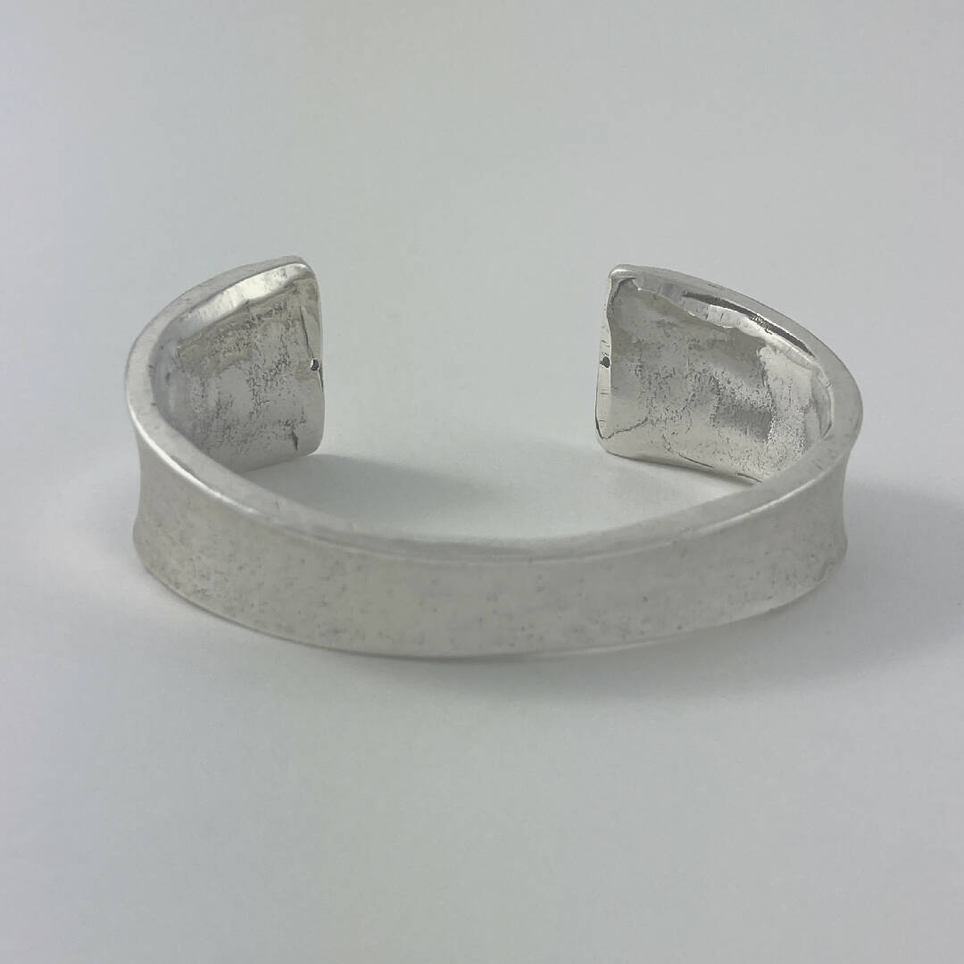 Bracelet en étain argenté 4 | EMPREINTES Paris