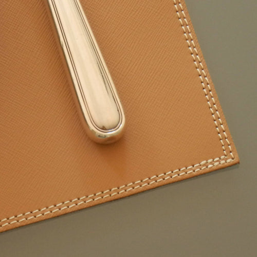 Set de table Grimaud en cuir camel | EMPREINTES Paris - EMPREINTES Paris