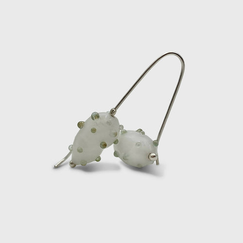 Boucles d'oreilles graines inspiré du murier blanc | EMPREINTES Paris - EMPREINTES Paris
