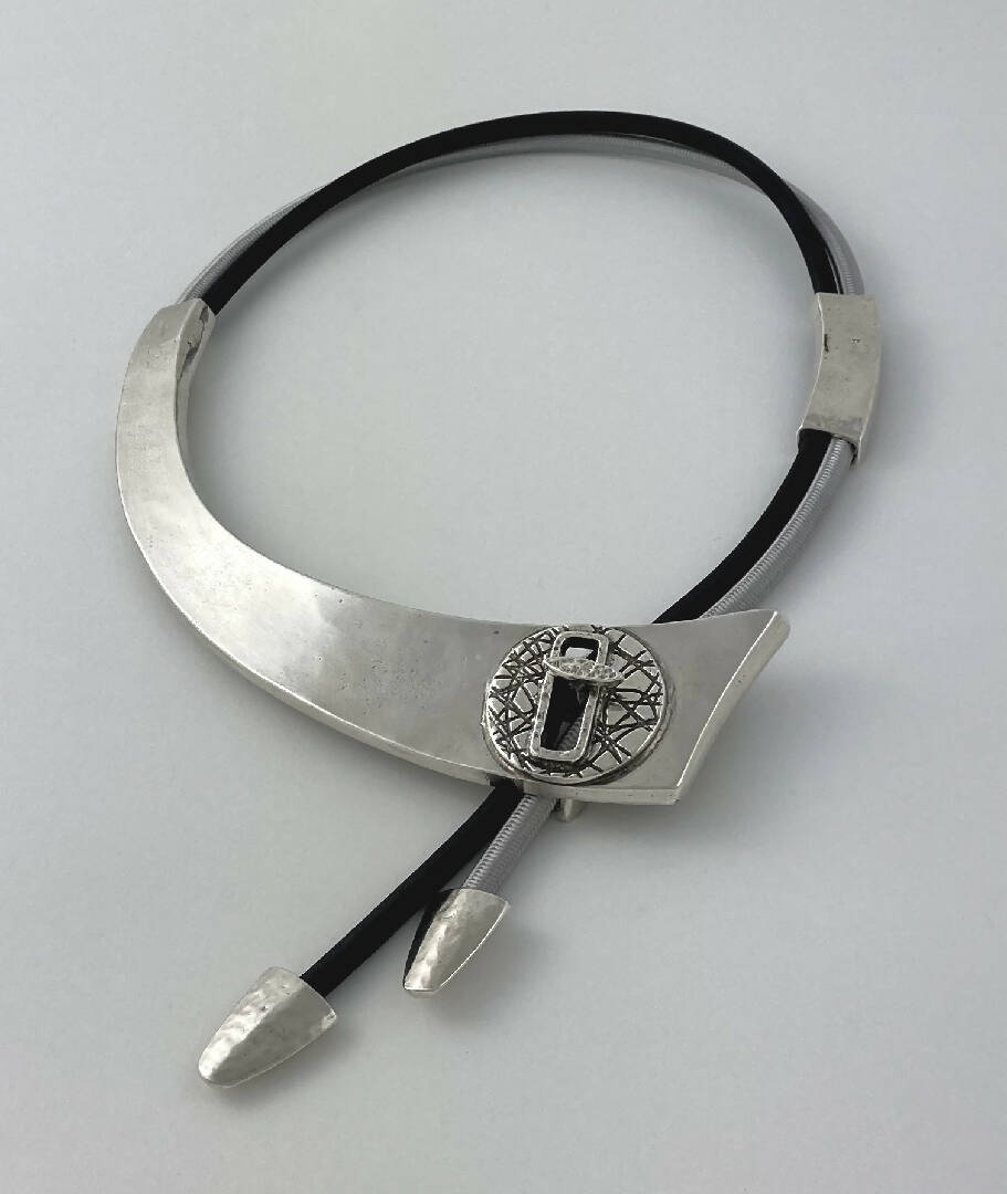 Collier réglable en étain argenté 9 | EMPREINTES Paris