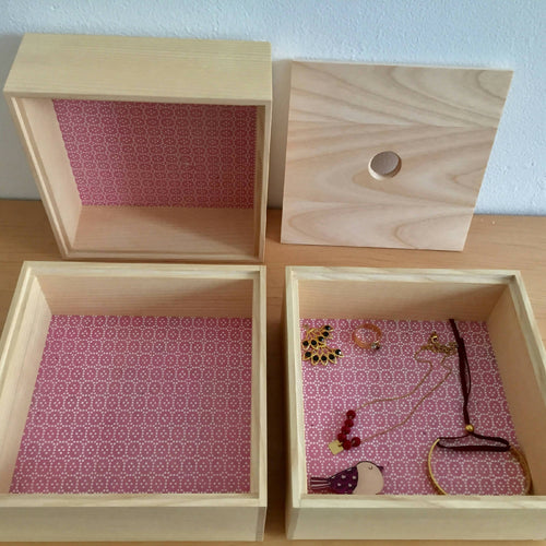 Ensemble de trois Boîtes Hako - Format Carré - Décor Rose | EMPREINTES Paris - EMPREINTES Paris