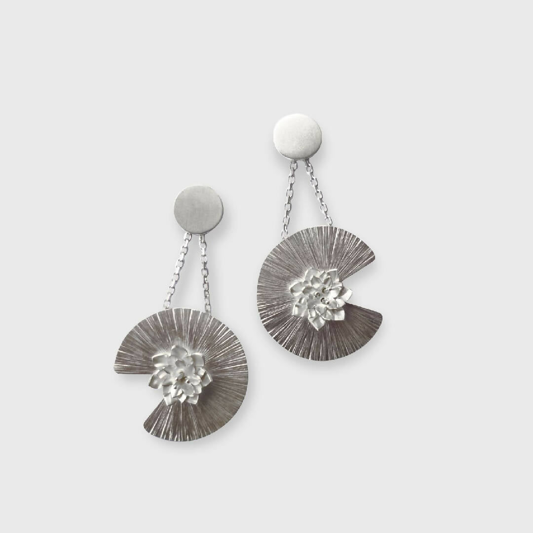 v5OPgXgWur | EMPREINTES Paris