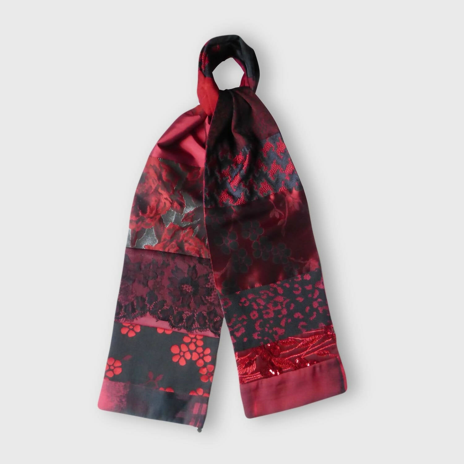 Écharpe bijou - Rouge et noir | EMPREINTES Paris
