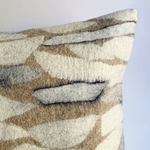 Coussin Berlingot beige | EMPREINTES Paris - EMPREINTES Paris