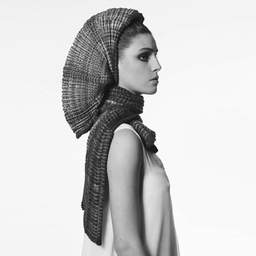 Echarpe longue plissée CHAPERON 001 | EMPREINTES Paris - EMPREINTES Paris
