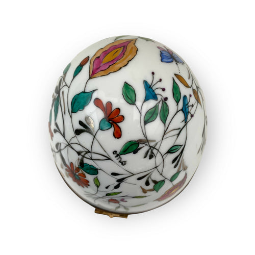 Oeuf musical blanc decor papillon | EMPREINTES Paris - EMPREINTES Paris
