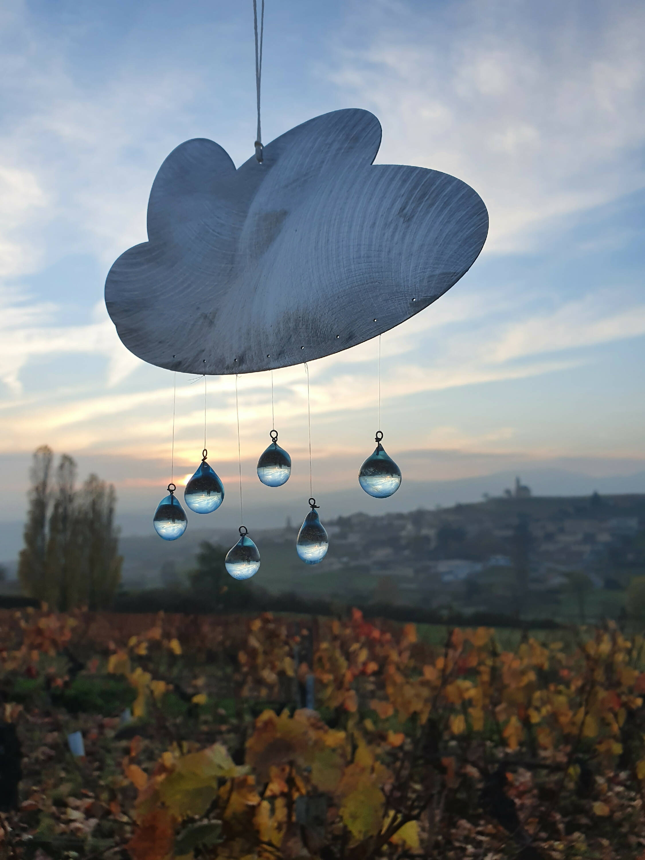 Suspension Nuage de pluie en alu brossé et verre de Murano | EMPREINTES Paris | EMPREINTES Paris